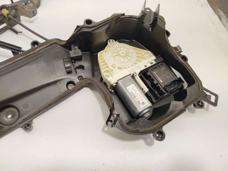 Recambio de elevalunas delantero derecho para seat leon (1p1) 1.9 tdi referencia OEM IAM 1P0837402J 2