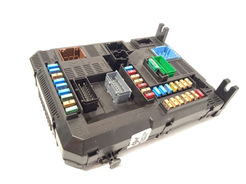 CAJA RELES / FUSIBLES 9819850080 1663368780 