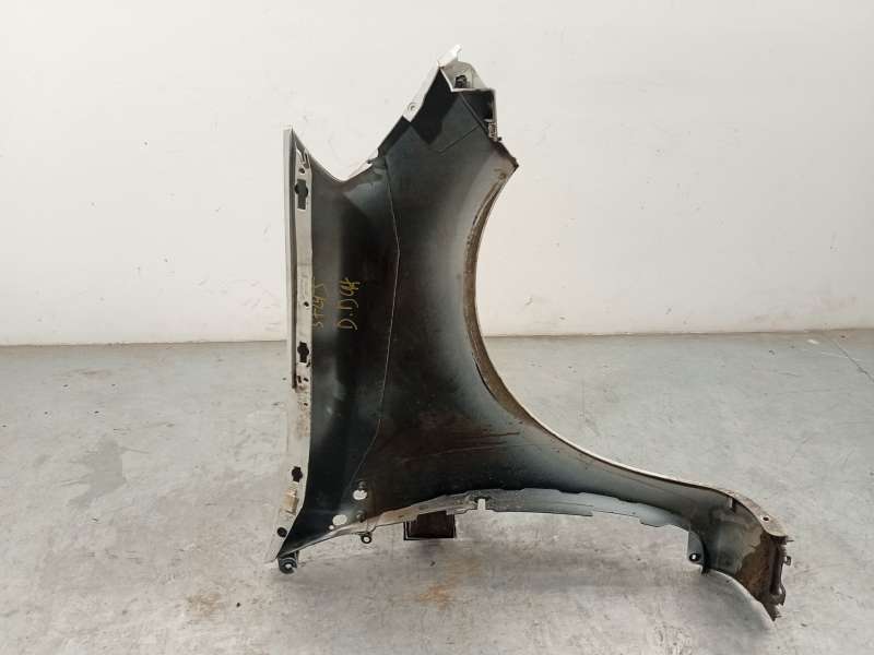 Recambio de aleta delantera izquierda para renault clio iii (br0/1, cr0/1) 1.2 16v (br02, br0j, br11, cr02, cr0j, cr11) referenc - Blanco 2