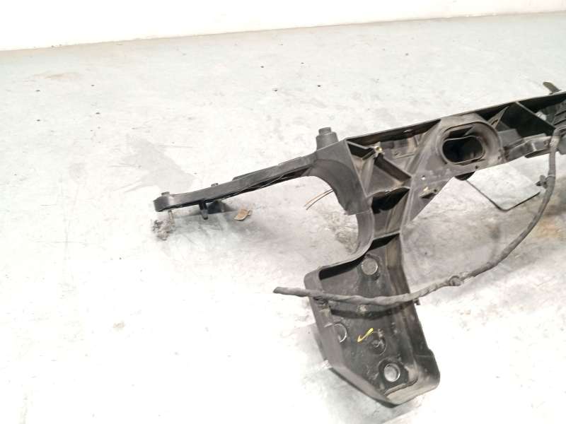 Recambio de panel frontal para renault clio iii (br0/1, cr0/1) 1.2 16v (br02, br0j, br11, cr02, cr0j, cr11) referencia OEM IAM 8 - Blanco 2