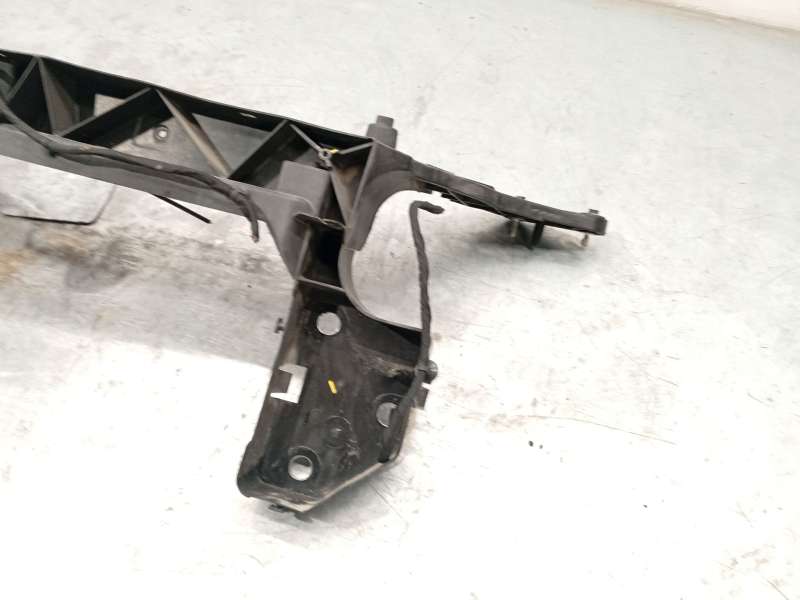 Recambio de panel frontal para renault clio iii (br0/1, cr0/1) 1.2 16v (br02, br0j, br11, cr02, cr0j, cr11) referencia OEM IAM 8 - Blanco 3