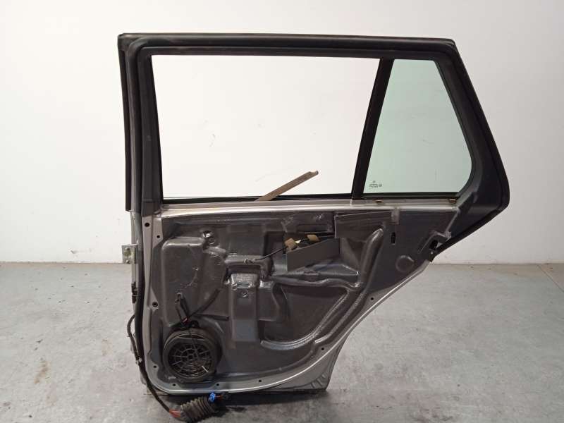 Recambio de puerta trasera derecha para mercedes-benz clase c t-model (s203) c 200 cdi (203.204) referencia OEM IAM A2037301205 - Plata 4