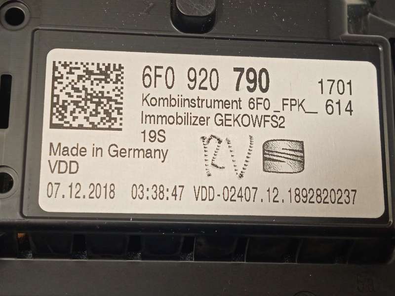 Recambio de cuadro instrumentos para seat arona (kj7, kjp) 1.0 tsi referencia OEM IAM 6F0920790 6