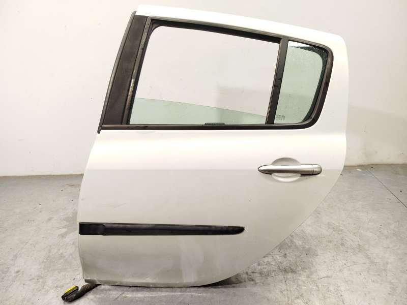 Recambio de puerta trasera izquierda para renault clio iii (br0/1, cr0/1) 1.2 16v (br02, br0j, br11, cr02, cr0j, cr11) referenci - Blanco 2