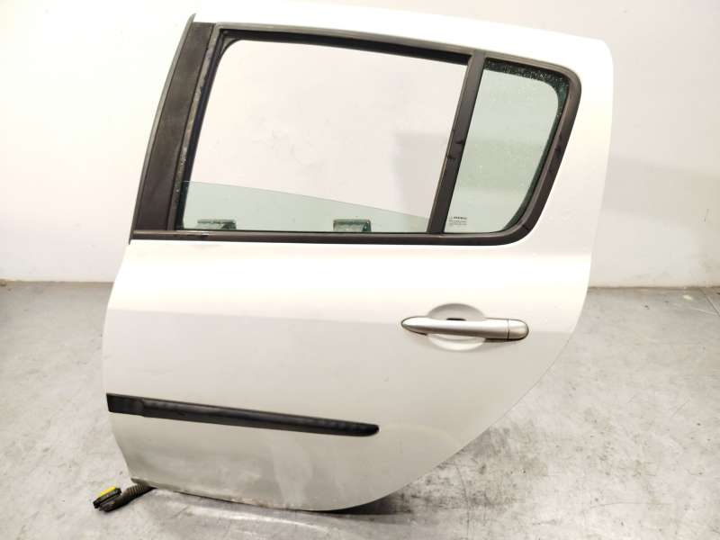 Recambio de puerta trasera izquierda para renault clio iii (br0/1, cr0/1) 1.2 16v (br02, br0j, br11, cr02, cr0j, cr11) referenci - Blanco 3