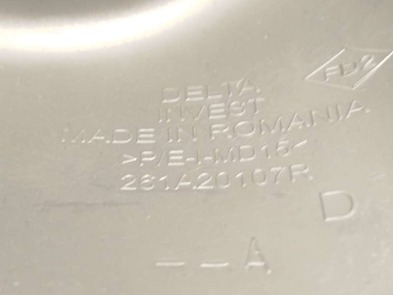 Recambio de rejilla paragolpes delantero para dacia sandero ii 1.5 dci referencia OEM IAM 261A20107R 4