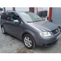 VOLKSWAGEN TOURAN (1T1, 1T2)