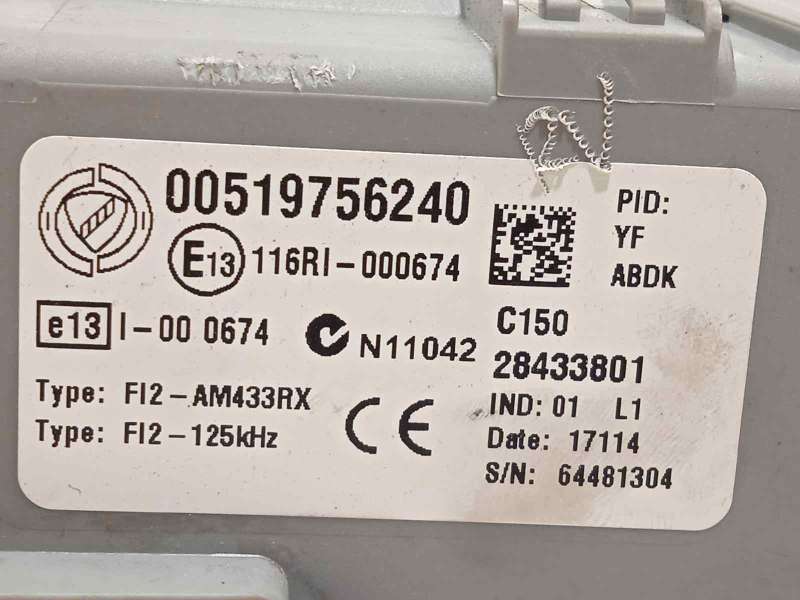Recambio de caja reles / fusibles para opel combo d 1.3 16v cdti referencia OEM IAM 519756240 51975624 - Blanco 4