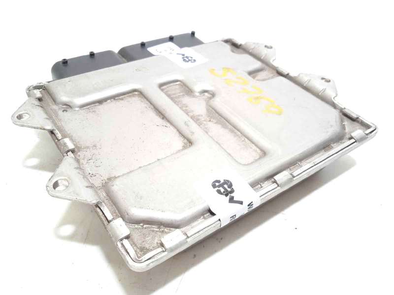 Recambio de centralita motor uce para opel combo d 1.3 16v cdti referencia OEM IAM 55260725 - Blanco 2