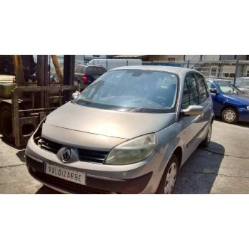renault scenic ii del año 2004