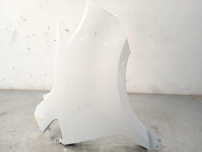 ALETA DELANTERA DERECHA A9108810100 9108810100