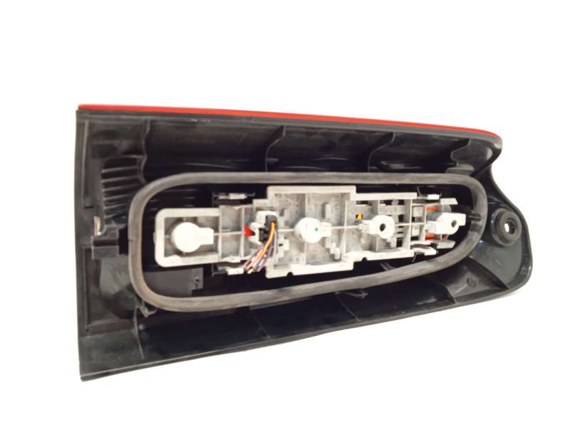 Recambio de piloto trasero derecho para opel movano a furgoneta (x70) 2.5 dti (fd) referencia OEM IAM 9160817 6