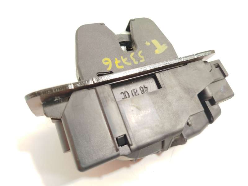 Recambio de cerradura maletero / porton para peugeot 3008 ii suv (mc_, mr_, mj_, m4_) 1.5 bluehdi 130 referencia OEM IAM 9816195 2