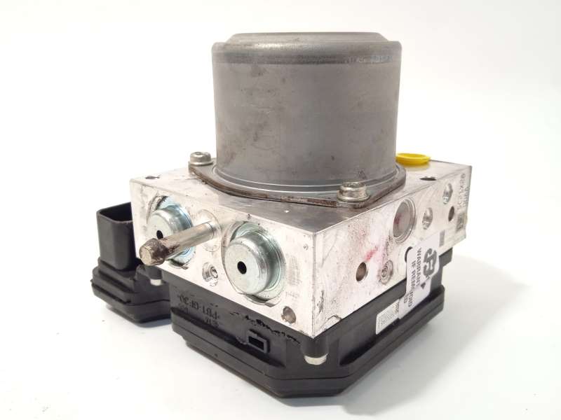 Recambio de abs para nissan leaf (ze1) electric referencia OEM IAM 476605SH5C  1Y15C0352 2