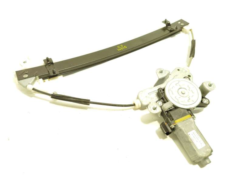 ELEVALUNAS DELANTERO DERECHO 98820CZ010 