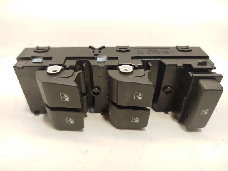 Recambio de mando elevalunas delantero izquierdo para hyundai i30 (pde, pd, pden) 1.0 t-gdi referencia OEM IAM 93571G3030 93571G - Granate 3