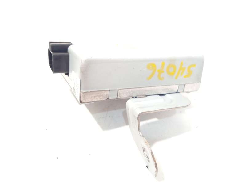 Recambio de modulo electronico para kia carens iv 1.7 crdi referencia OEM IAM 95300A4000 - Blanco 2