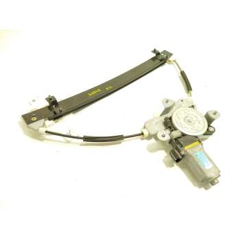 ELEVALUNAS TRASERO DERECHO 98840CZ010 