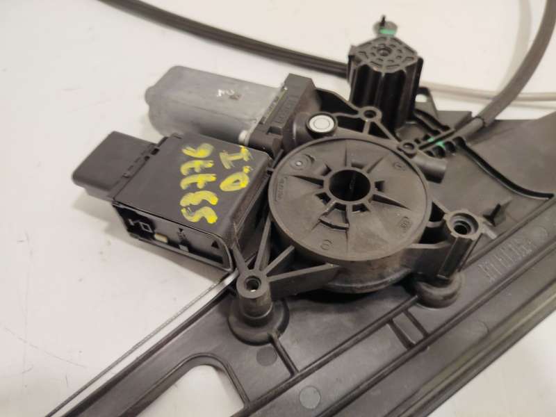 Recambio de elevalunas delantero izquierdo para peugeot 3008 ii suv (mc_, mr_, mj_, m4_) 1.5 bluehdi 130 referencia OEM IAM 9830 2