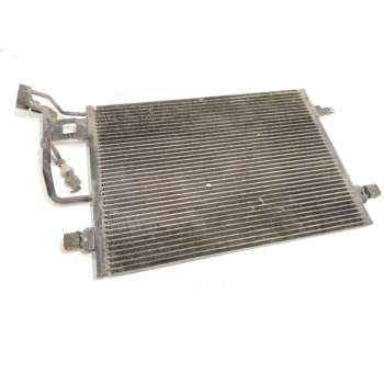 CONDENSADOR / RADIADOR AIRE ACONDICIONADO 3B0260401 