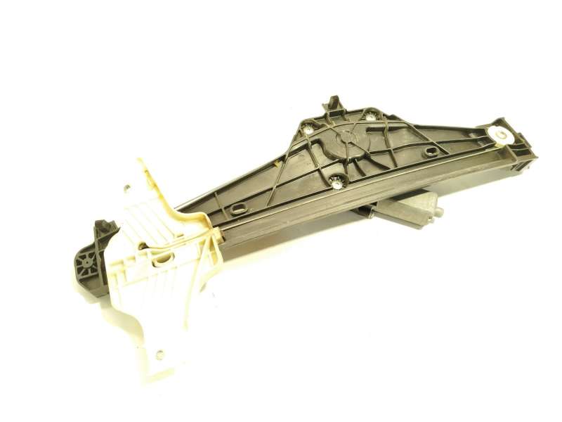 Recambio de elevalunas trasero derecho para peugeot 3008 ii suv (mc_, mr_, mj_, m4_) 1.5 bluehdi 130 referencia OEM IAM 98303888 3