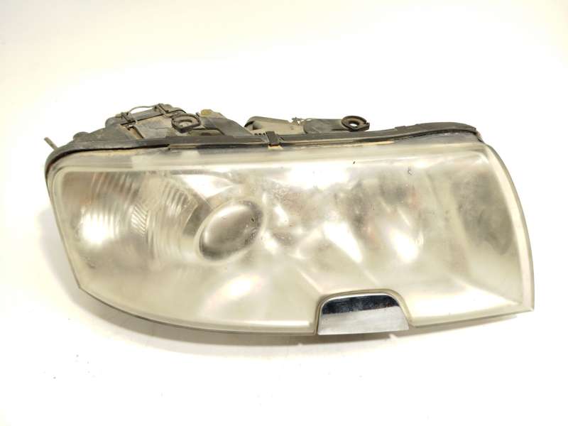 Recambio de faro derecho para skoda superb i (3u4) 2.0 tdi referencia OEM IAM 3U1941018H - Gris 2