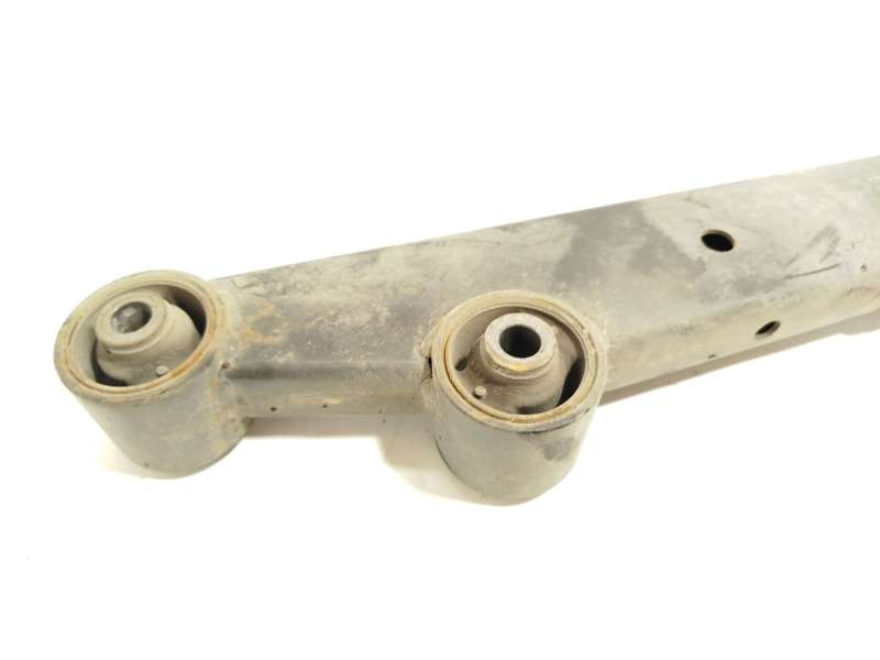Recambio de brazo suspension inferior trasero derecho para peugeot ion electric referencia OEM IAM 5175FP - Blanco 3