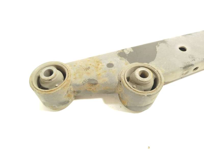 Recambio de brazo suspension inferior trasero izquierdo para peugeot ion electric referencia OEM IAM 5175FP - Blanco 3