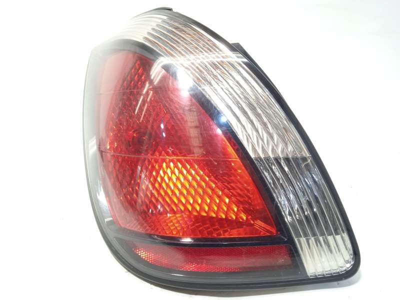 PILOTO TRASERO IZQUIERDO 924011G210 