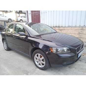 volvo s40 berlina del año 2005