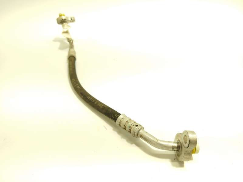 Recambio de tubos aire acondicionado para lynk & co 01 phev referencia OEM IAM 8888767635 - Negro 2