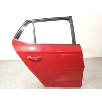 PUERTA TRASERA DERECHA 6V6833056A 