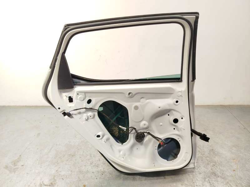Recambio de puerta trasera izquierda para seat leon (kl1, klg) 2.0 tdi referencia OEM IAM 5FA833051C - Blanco 5