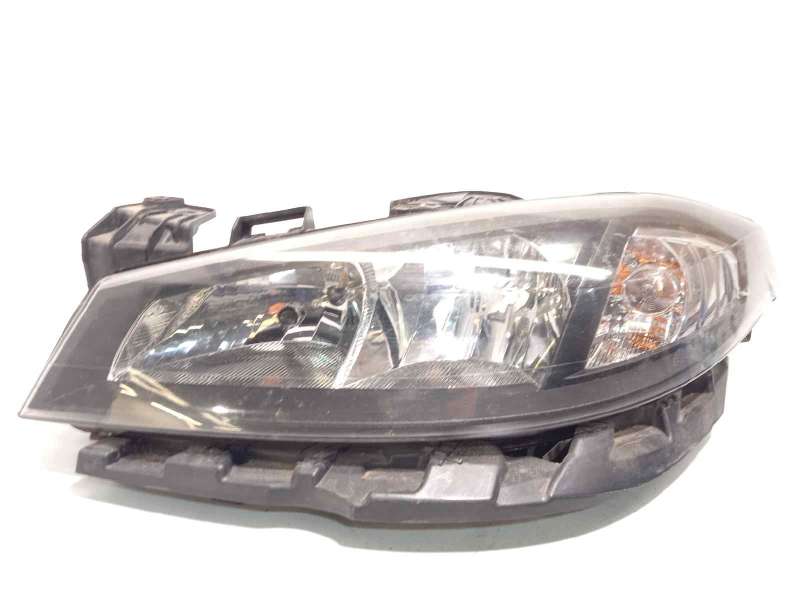 FARO IZQUIERDO 7701474502 