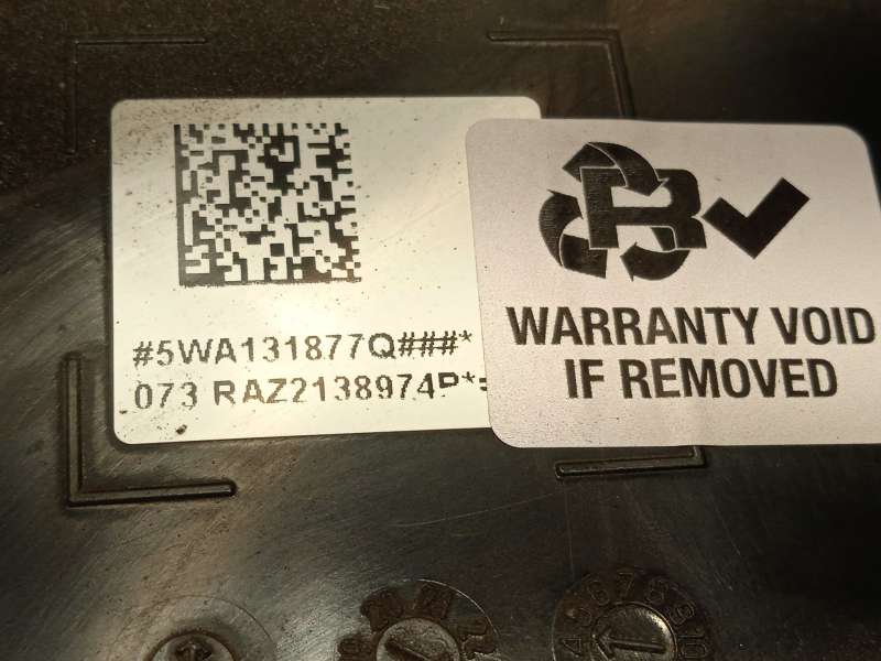 Recambio de deposito aditivo fap adblue para skoda karoq (nu) 2.0 tdi referencia OEM IAM 5WA131877Q - Gris 3