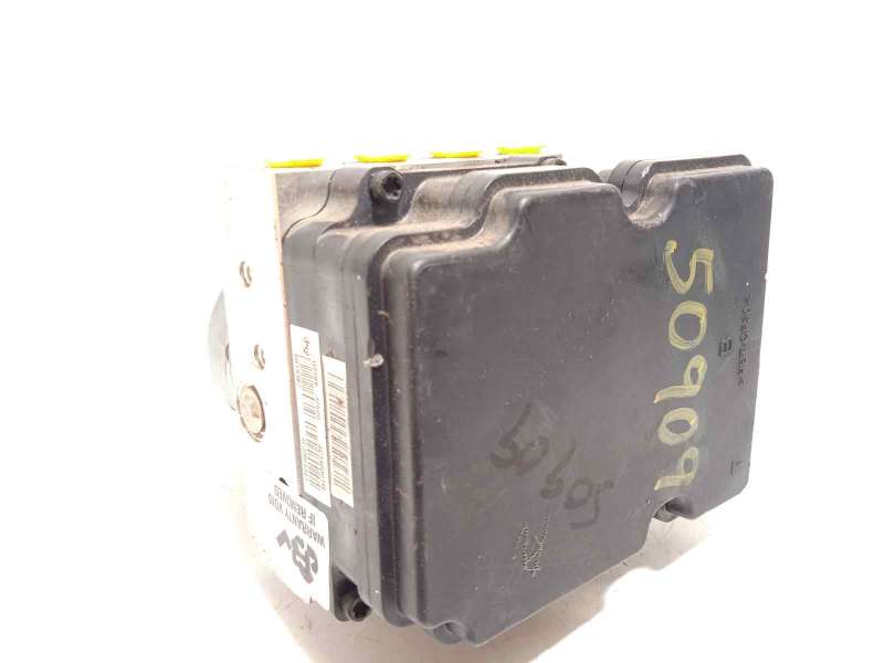 Recambio de abs para hyundai i30 (pd) go! referencia OEM IAM 58920G4210 6158941600 G458922500 3