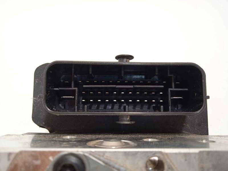 Recambio de abs para hyundai i30 (pd) go! referencia OEM IAM 58920G4210 6158941600 G458922500 4