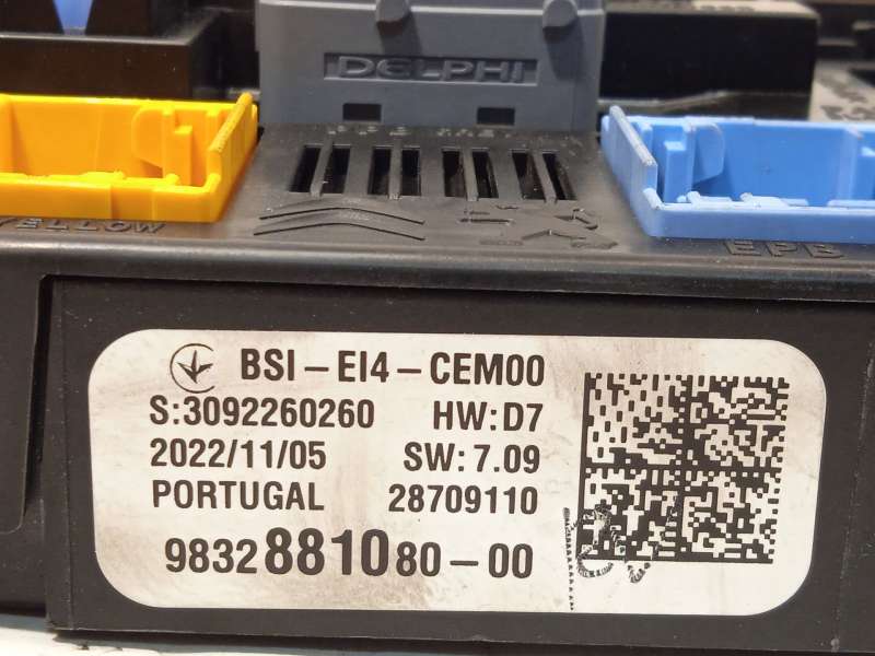 Recambio de caja reles / fusibles para peugeot 2008 i (cu_) 1.5 bluehdi 120 referencia OEM IAM 9832881080 1677607880 28709110 5