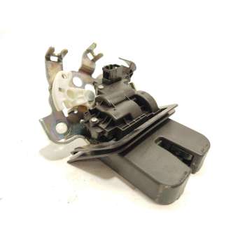 CERRADURA MALETERO / PORTON 8R0827505 