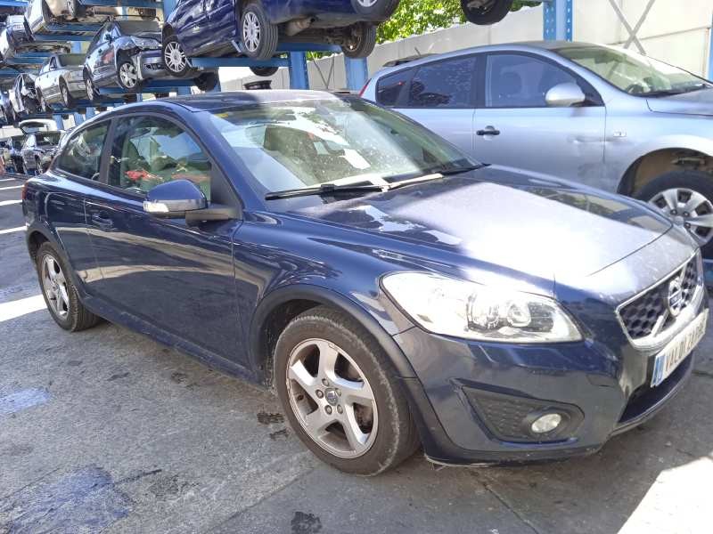 VOLVO C30