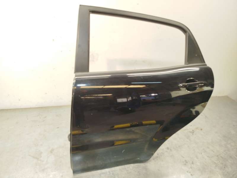 Recambio de puerta trasera izquierda para ssangyong korando (ck) 2.0 e-xdi referencia OEM IAM 6301134103 - Negro 2