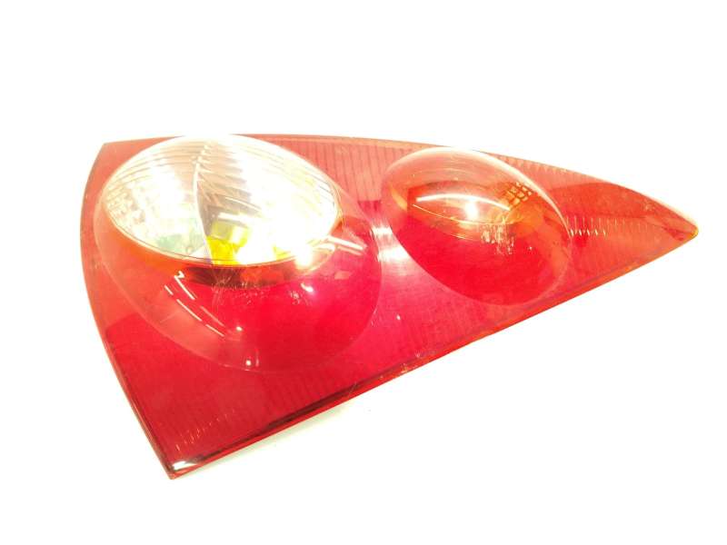 Recambio de piloto trasero derecho para peugeot 107 urban move referencia OEM IAM 6351X6 - Blanco 2