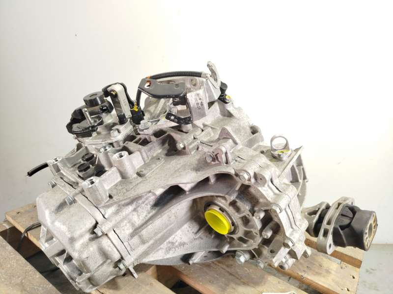 Recambio de caja cambios para hyundai i30 (gd) 1.4 referencia OEM IAM 4300026677 - Plata 4