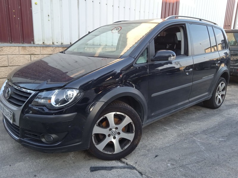 VOLKSWAGEN TOURAN (1T1, 1T2)