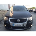 VOLKSWAGEN TOURAN (1T1, 1T2)