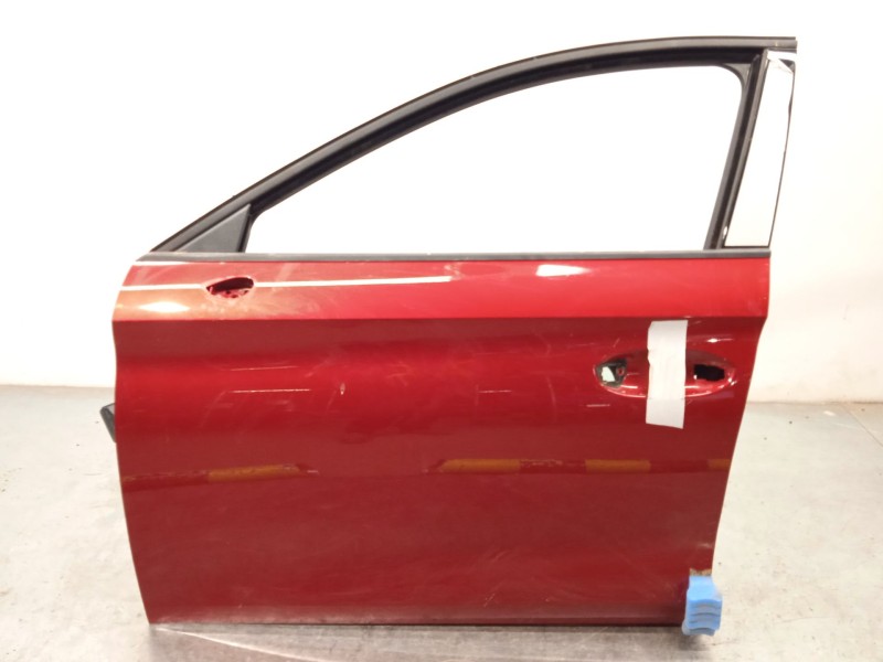 PUERTA DELANTERA IZQUIERDA 5FA831051B 