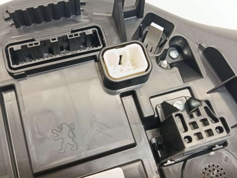 Recambio de cuadro instrumentos para toyota aygo (_b4_) 1.0 vvti (kgb40) referencia OEM IAM 838000H570  69644700U - Granate 7