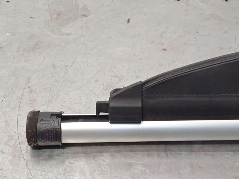 Recambio de bandeja trasera para kia carens iv 1.7 crdi referencia OEM IAM 85910A4000WK - Blanco 2