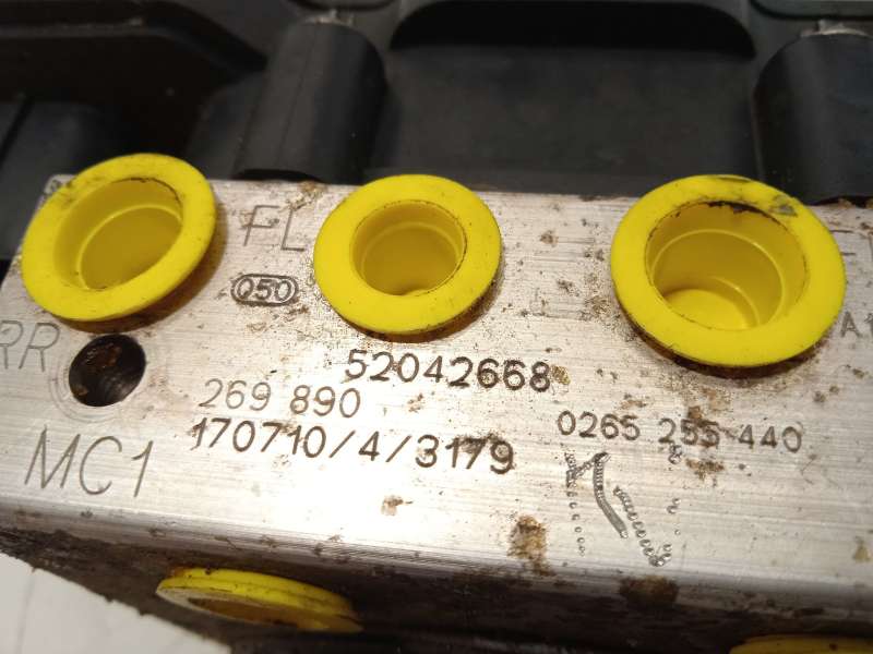 Recambio de abs para fiat 500 1.2 referencia OEM IAM 52042668 2265106579 269890 6