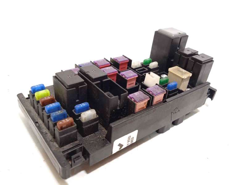 Recambio de caja reles / fusibles para subaru impreza g13 1.6 cat referencia OEM IAM 82241FJ050 - Gris 2